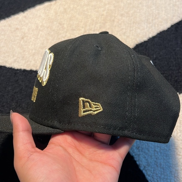 Raptors Championship Hat - Picture 5 of 5